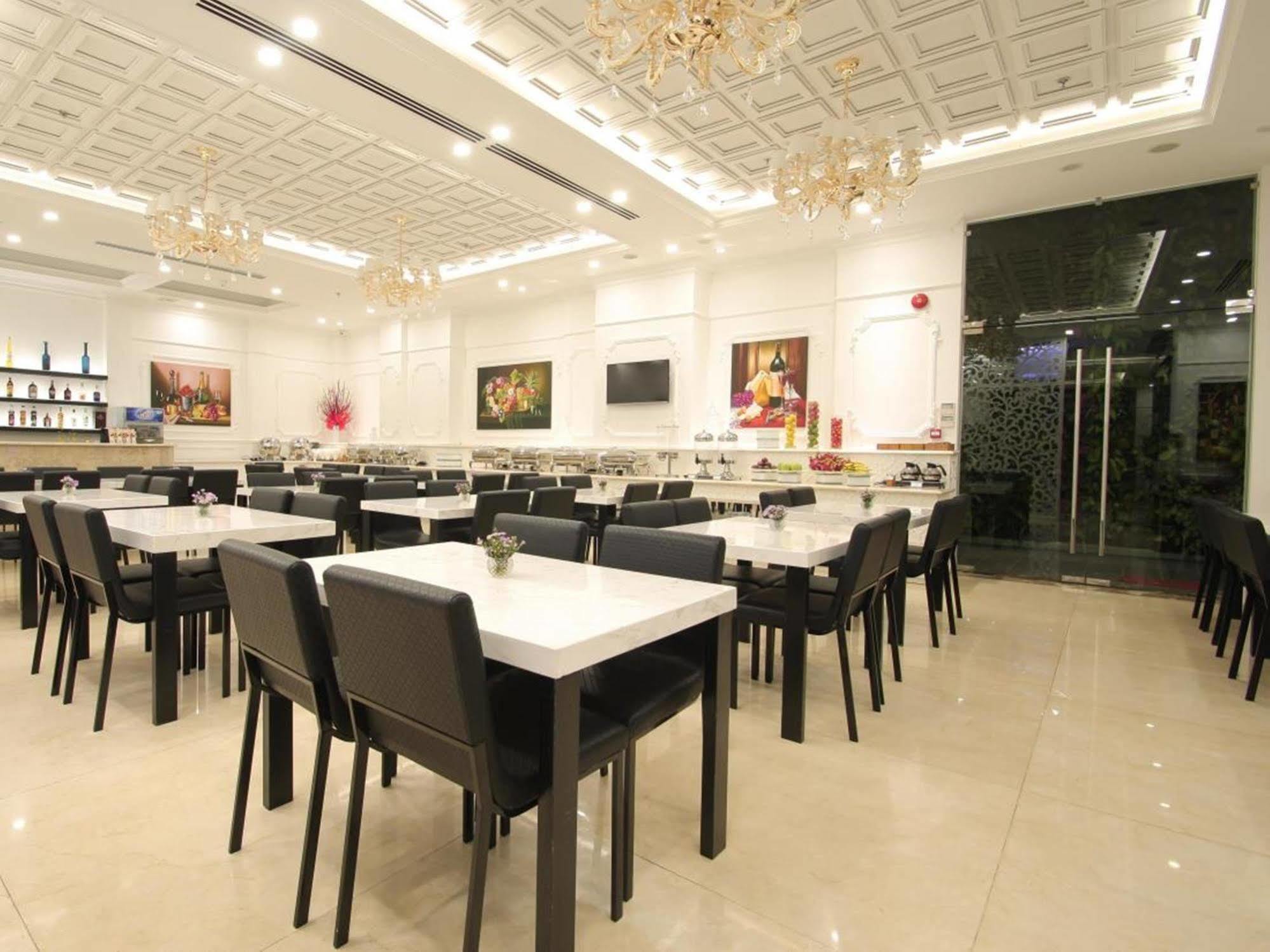 Le Duy Grand Hotel Ho Chi Minh City Bagian luar foto