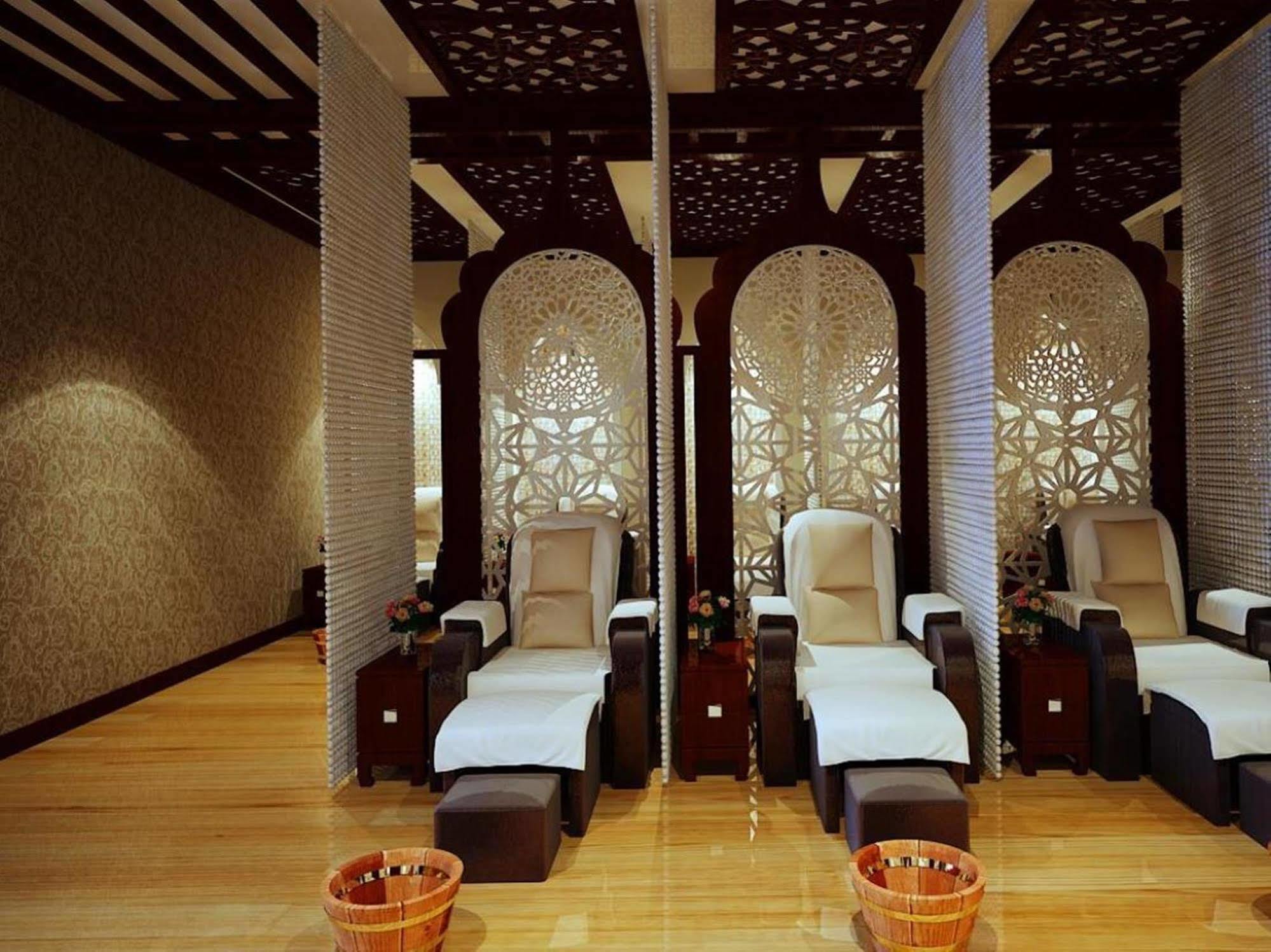 Le Duy Grand Hotel Ho Chi Minh City Bagian luar foto