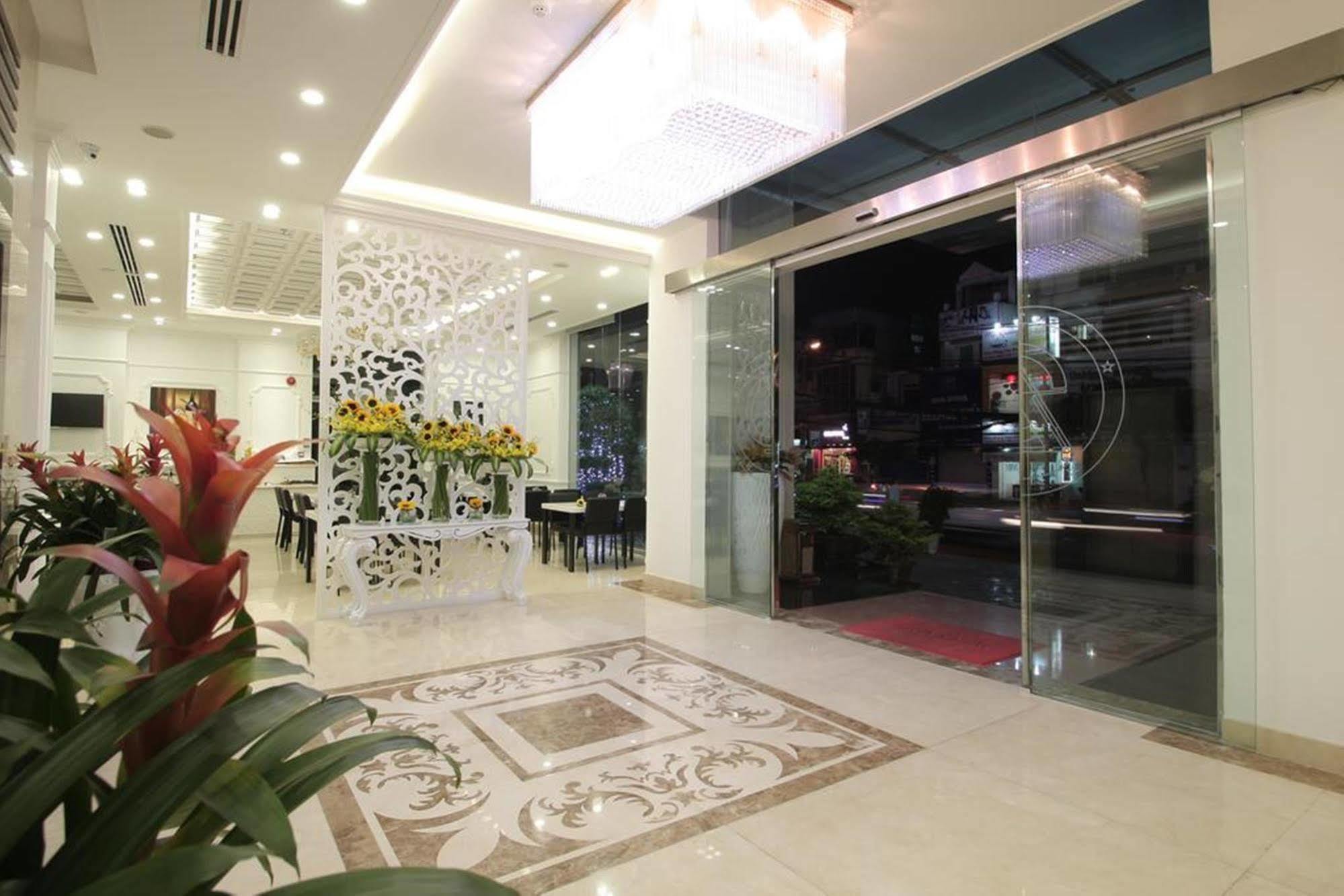 Le Duy Grand Hotel Ho Chi Minh City Bagian luar foto