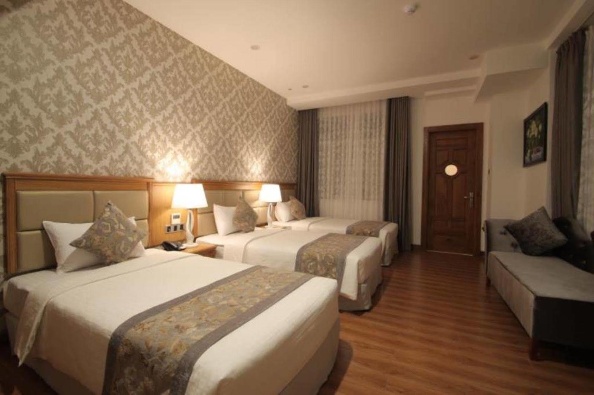Le Duy Grand Hotel Ho Chi Minh City Bagian luar foto